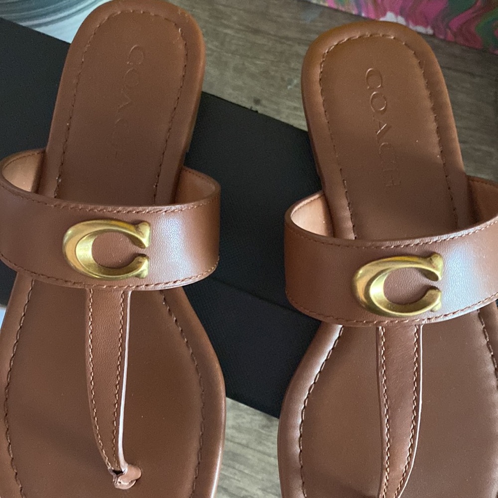 Coach sandals - Picture 2 of 4